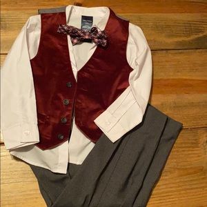 4 piece nautica boys 4T suit